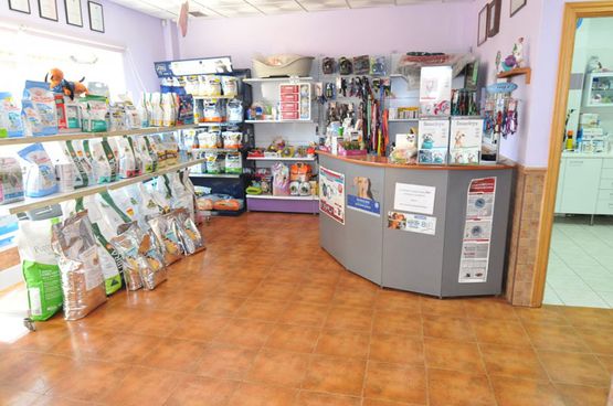 Centro Veterinario Yuncos tienda de veterinaria